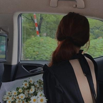 荒唐男荒唐女